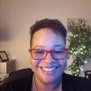 Meet your Posher, Karen